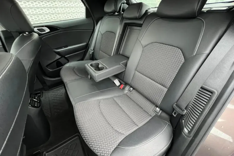 Kia XCeed din 2020 cu 39.750 km - oferta KIA133759 - foto 11