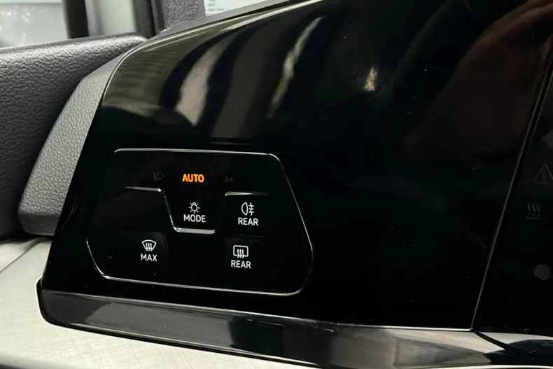 Volkswagen Golf din 2021 cu 108.125 km - oferta VOL133760 - foto 22