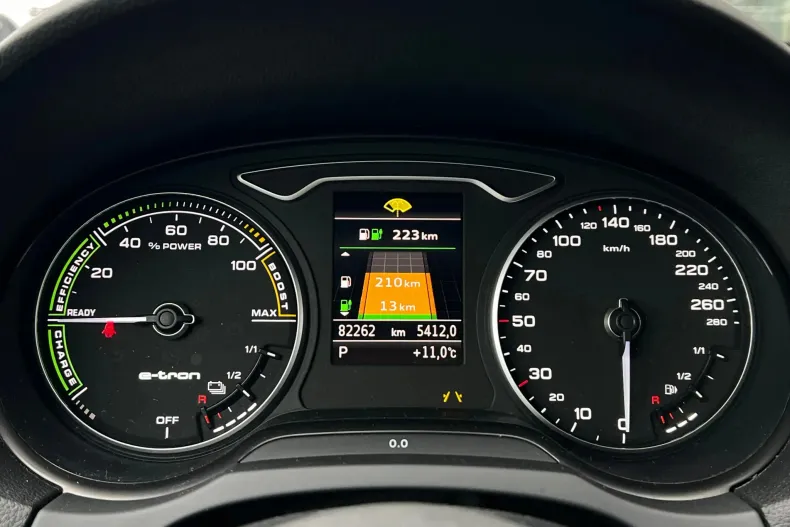 Audi A3 din 2019 cu 82.262 km - oferta AUD133761 - foto 15