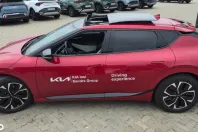 Kia EV6 din 2023 cu 4.700 km - oferta KIA133762 - foto 2