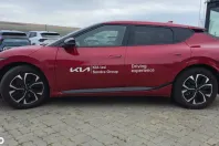 Kia EV6 din 2023 cu 4.700 km - oferta KIA133762 - foto 7