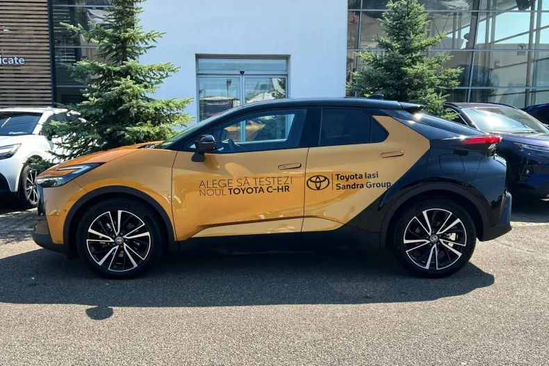 Toyota C-HR din 2024 cu 4.973 km - oferta TOY133765 - foto 6