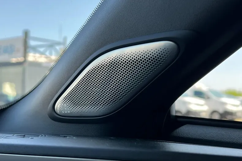 Toyota C-HR din 2024 cu 4.973 km - oferta TOY133765 - foto 27