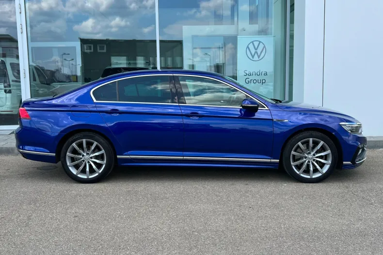 Volkswagen Passat din 2019 cu 157.126 km - oferta VOL133771 - foto 2