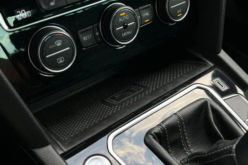 Volkswagen Passat din 2019 cu 157.126 km - oferta VOL133771 - foto 31