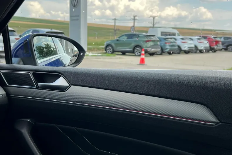 Volkswagen Passat din 2019 cu 157.126 km - oferta VOL133771 - foto 34