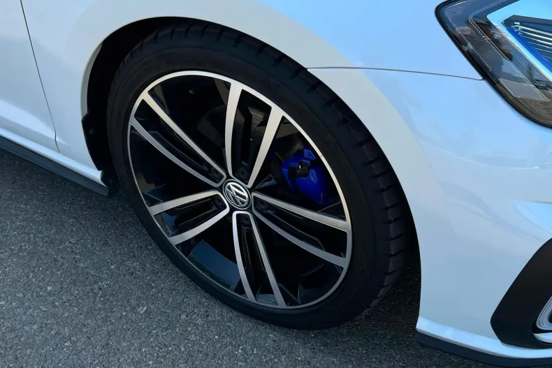 Volkswagen Golf din 2020 cu 83.670 km - oferta VOL133773 - foto 11