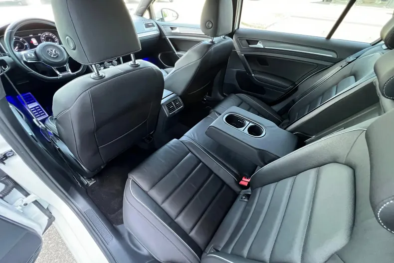 Volkswagen Golf din 2020 cu 83.670 km - oferta VOL133773 - foto 16