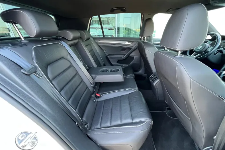 Volkswagen Golf din 2020 cu 83.670 km - oferta VOL133773 - foto 18