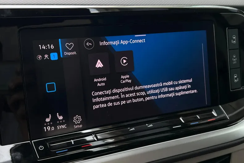 Volkswagen Multivan din 2024 cu 22.889 km - oferta VOL133775 - foto 23