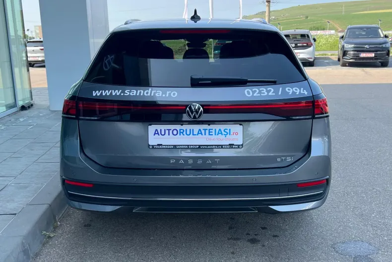 Volkswagen Passat din 2025 cu 1.402 km - oferta VOL133776 - foto 4