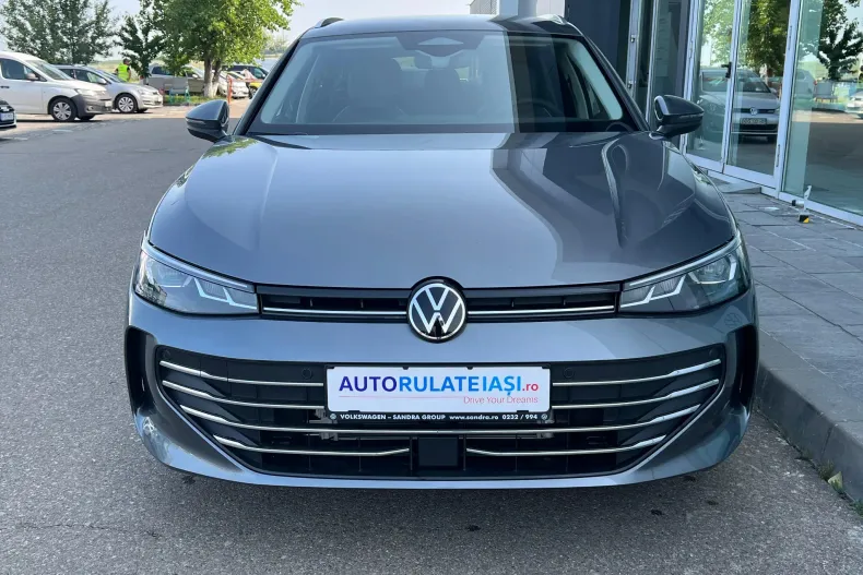 Volkswagen Passat din 2025 cu 1.402 km - oferta VOL133776 - foto 8