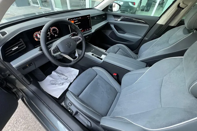 Volkswagen Passat din 2025 cu 1.402 km - oferta VOL133776 - foto 10