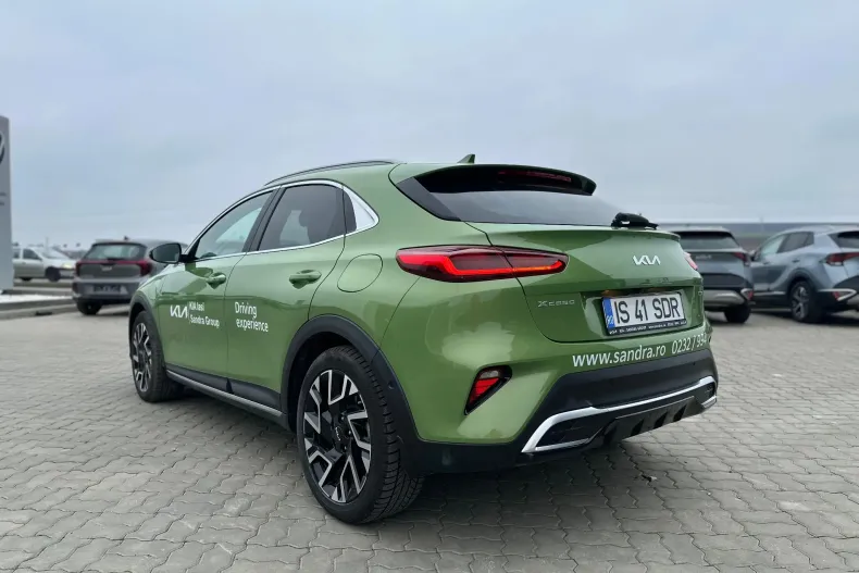 Kia XCeed din 2023 cu 14.100 km - oferta KIA133780 - foto 4