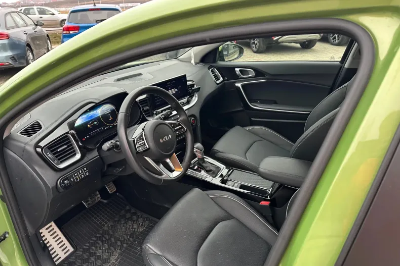 Kia XCeed din 2023 cu 14.100 km - oferta KIA133780 - foto 7