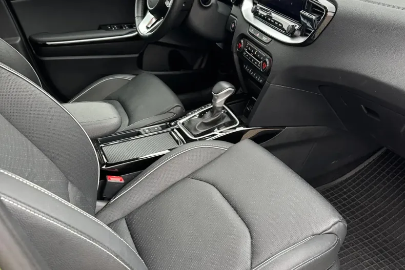 Kia XCeed din 2023 cu 14.100 km - oferta KIA133780 - foto 10