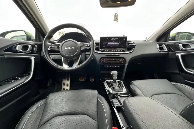 Kia XCeed din 2023 cu 14.100 km - oferta KIA133780 - foto 16