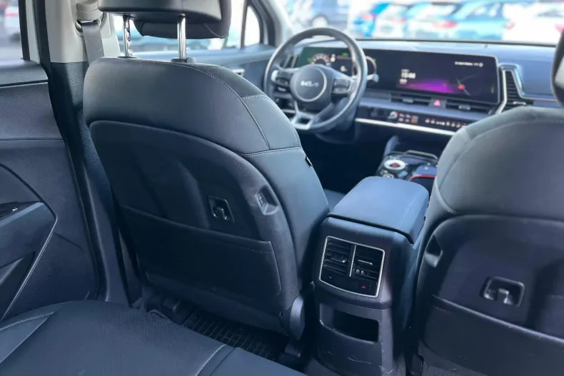 Kia Sportage din 2024 cu 16.500 km - oferta KIA133782 - foto 10