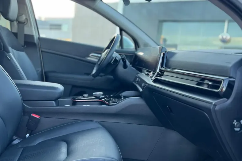 Kia Sportage din 2024 cu 16.500 km - oferta KIA133782 - foto 14