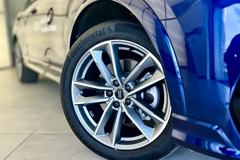 Audi Q3 din 2024 cu 7.750 km - oferta AUD133783 - foto 7