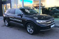 Volkswagen Touareg din 2024 cu 23.133 km - oferta VOL133787 - foto 2