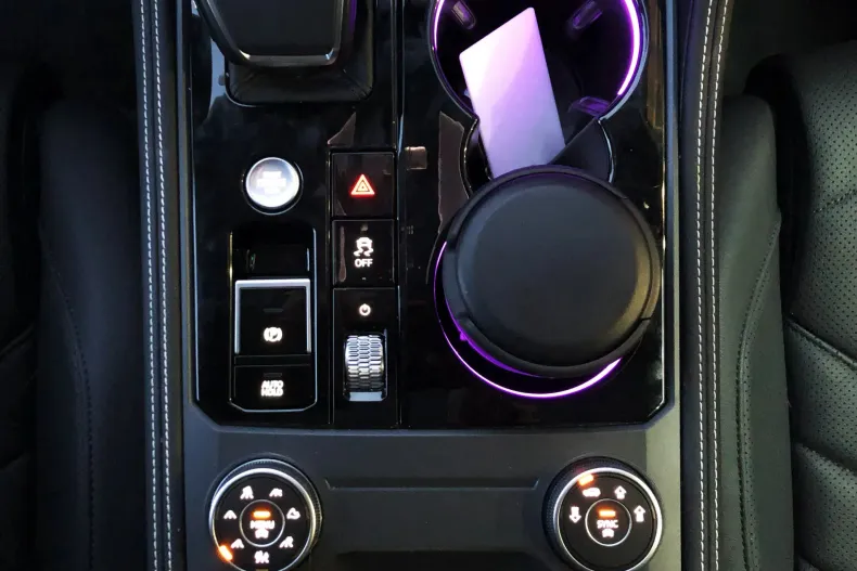 Volkswagen Touareg din 2024 cu 23.133 km - oferta VOL133787 - foto 20