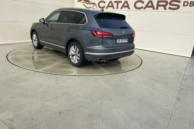 Volkswagen Touareg din 2021 cu 37.000 km - oferta VOL133790 - foto 9