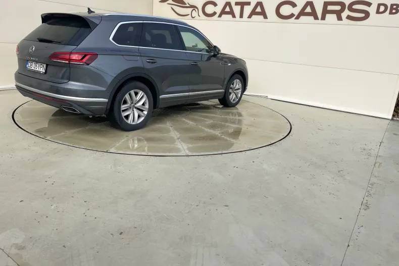 Volkswagen Touareg din 2021 cu 37.000 km - oferta VOL133790 - foto 13