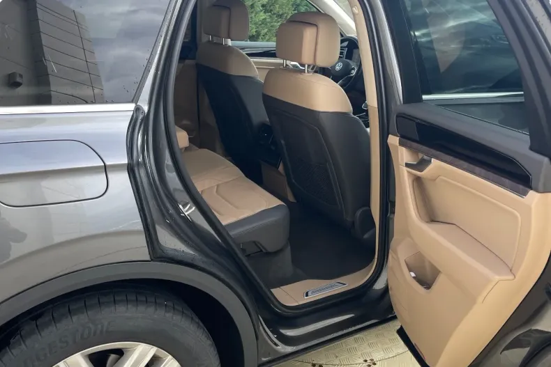 Volkswagen Touareg din 2021 cu 37.000 km - oferta VOL133790 - foto 21