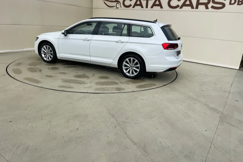 Volkswagen Passat din 2021 cu 157.000 km - oferta VOL133791 - foto 9