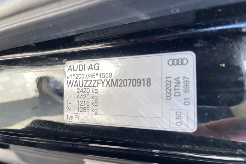 Audi Q5 din 2021 cu 137.000 km - oferta AUD133796 - foto 40