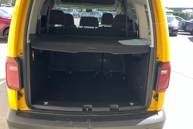 Volkswagen Caddy din 2020 cu 176.000 km - oferta VOL133802 - foto 25