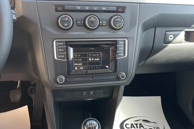 Volkswagen Caddy din 2020 cu 176.000 km - oferta VOL133802 - foto 33