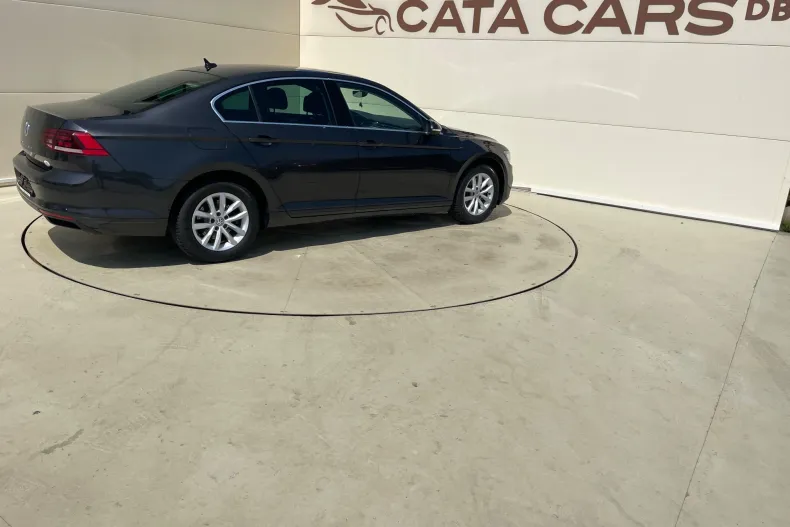 Volkswagen Passat din 2020 cu 127.000 km - oferta VOL133811 - foto 17