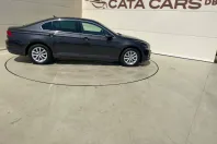 Volkswagen Passat din 2020 cu 127.000 km - oferta VOL133811 - foto 19