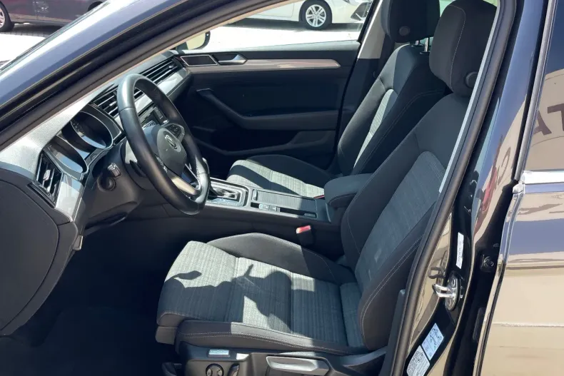 Volkswagen Passat din 2020 cu 127.000 km - oferta VOL133811 - foto 30