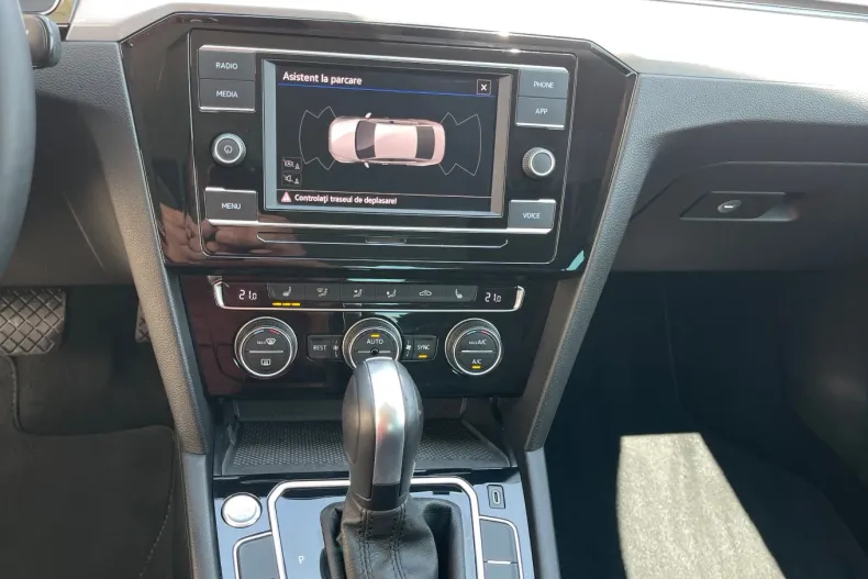 Volkswagen Passat din 2020 cu 127.000 km - oferta VOL133811 - foto 33