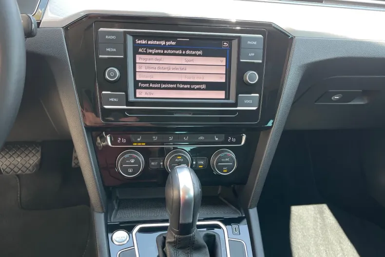 Volkswagen Passat din 2020 cu 127.000 km - oferta VOL133811 - foto 35