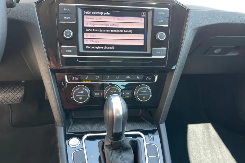 Volkswagen Passat din 2020 cu 127.000 km - oferta VOL133811 - foto 36