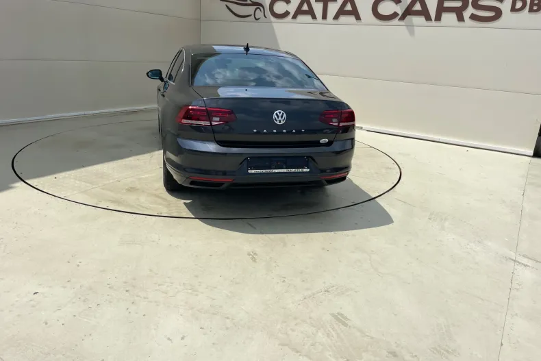 Volkswagen Passat din 2020 cu 125.000 km - oferta VOL133812 - foto 14