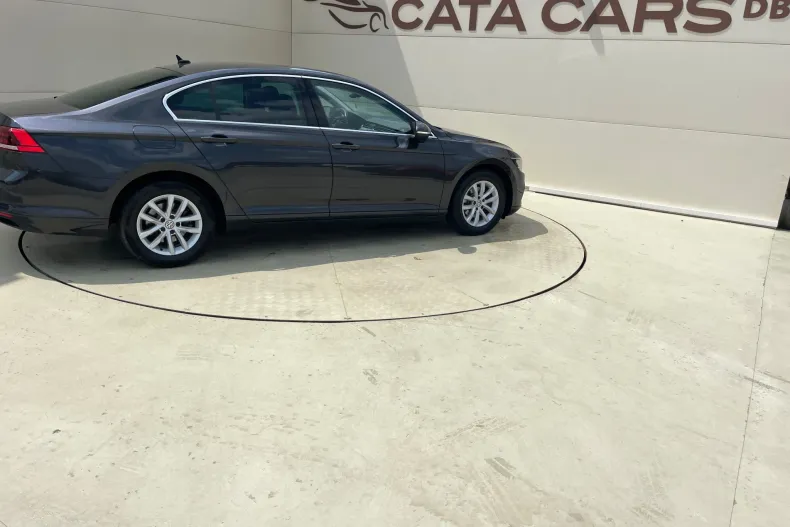 Volkswagen Passat din 2020 cu 125.000 km - oferta VOL133812 - foto 18