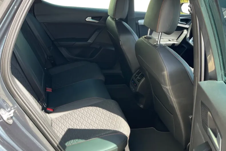 Seat Leon din 2021 cu 158.000 km - oferta SEA133813 - foto 24