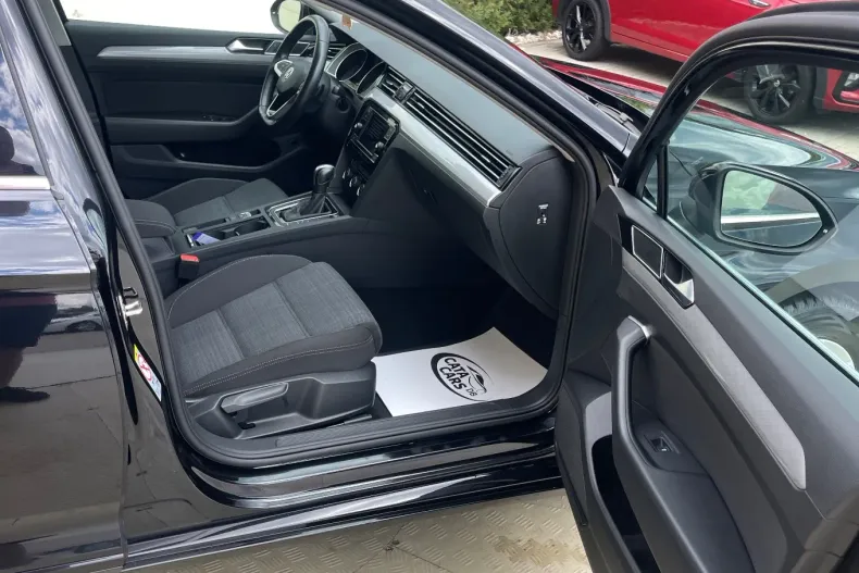 Volkswagen Passat din 2020 cu 128.000 km - oferta VOL133814 - foto 22
