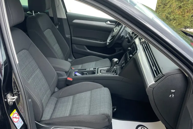 Volkswagen Passat din 2020 cu 128.000 km - oferta VOL133814 - foto 23