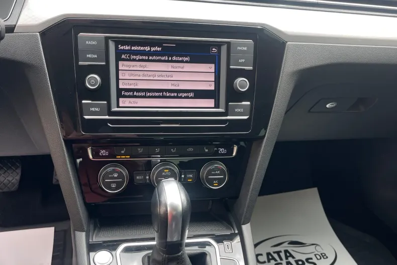 Volkswagen Passat din 2020 cu 128.000 km - oferta VOL133814 - foto 35