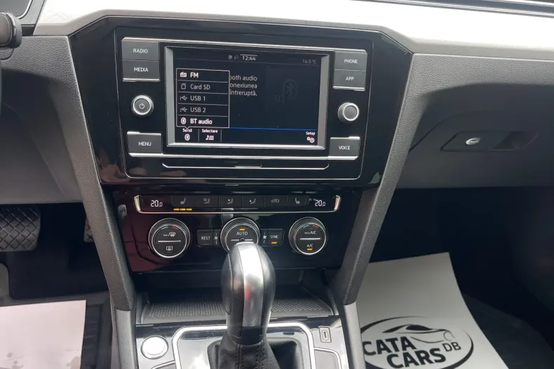 Volkswagen Passat din 2020 cu 128.000 km - oferta VOL133814 - foto 36