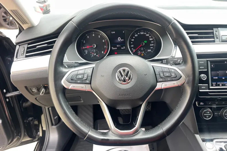Volkswagen Passat din 2020 cu 128.000 km - oferta VOL133814 - foto 38