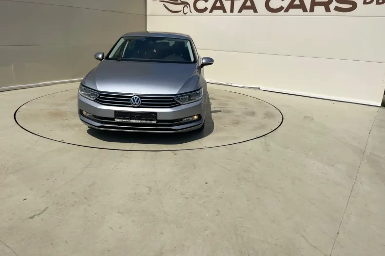 Volkswagen Passat din 2019 cu 138.000 km - oferta VOL133815 - foto 2