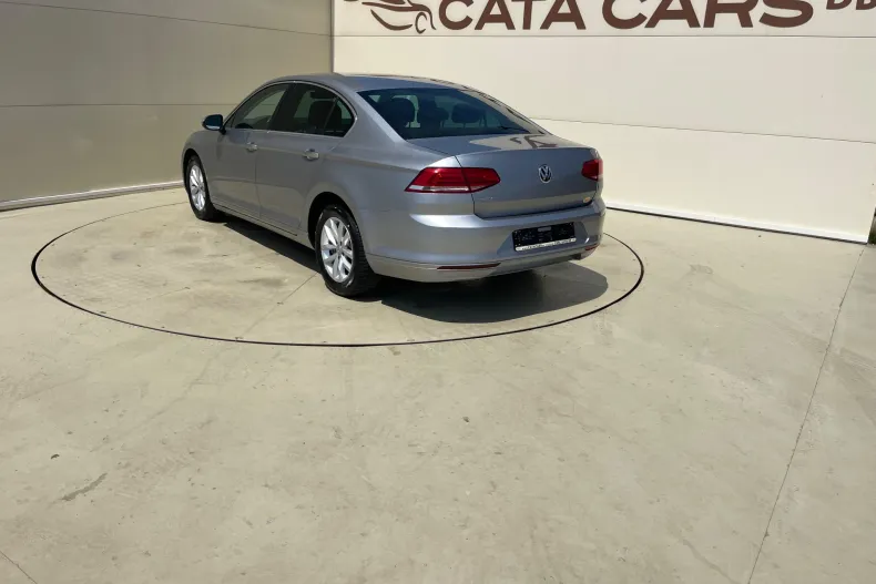 Volkswagen Passat din 2019 cu 138.000 km - oferta VOL133815 - foto 11