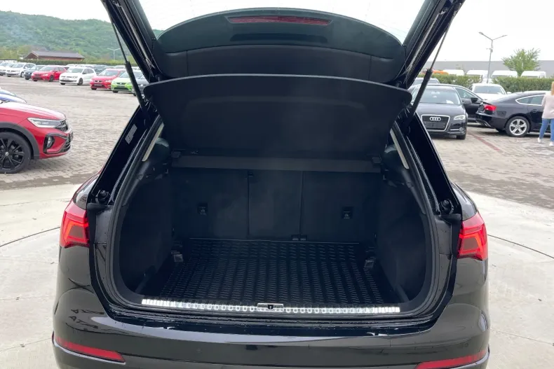 Audi Q3 din 2019 cu 178.000 km - oferta AUD133818 - foto 26